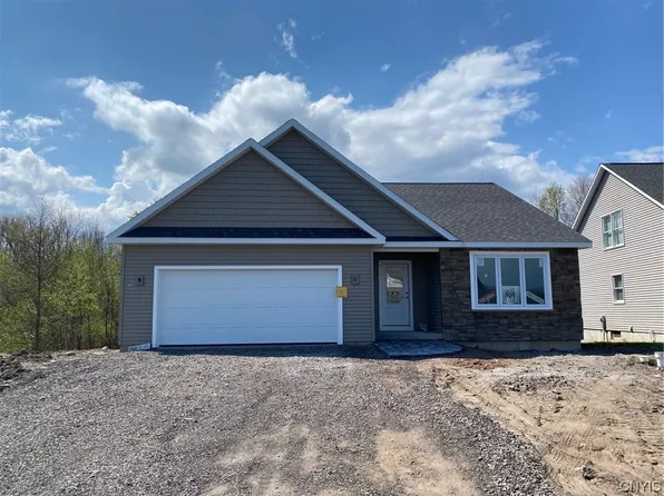 105 Harbor Shore Dr #105, Chittenango, NY 13037