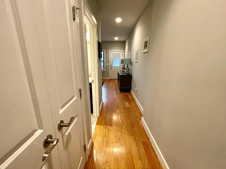 2514 17th St NW #3 — Photo 13