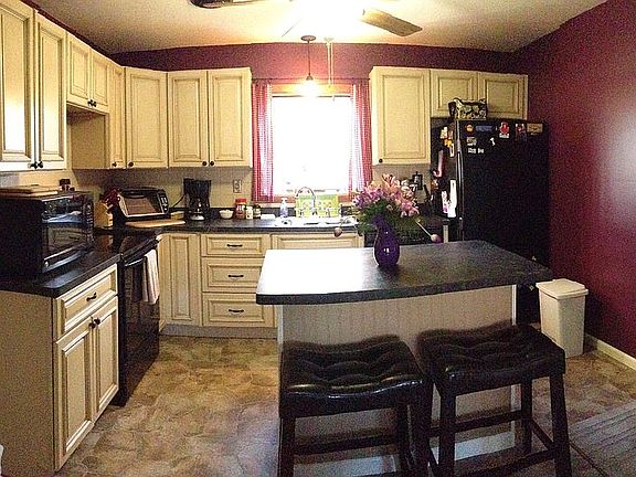 Pan of kitchen