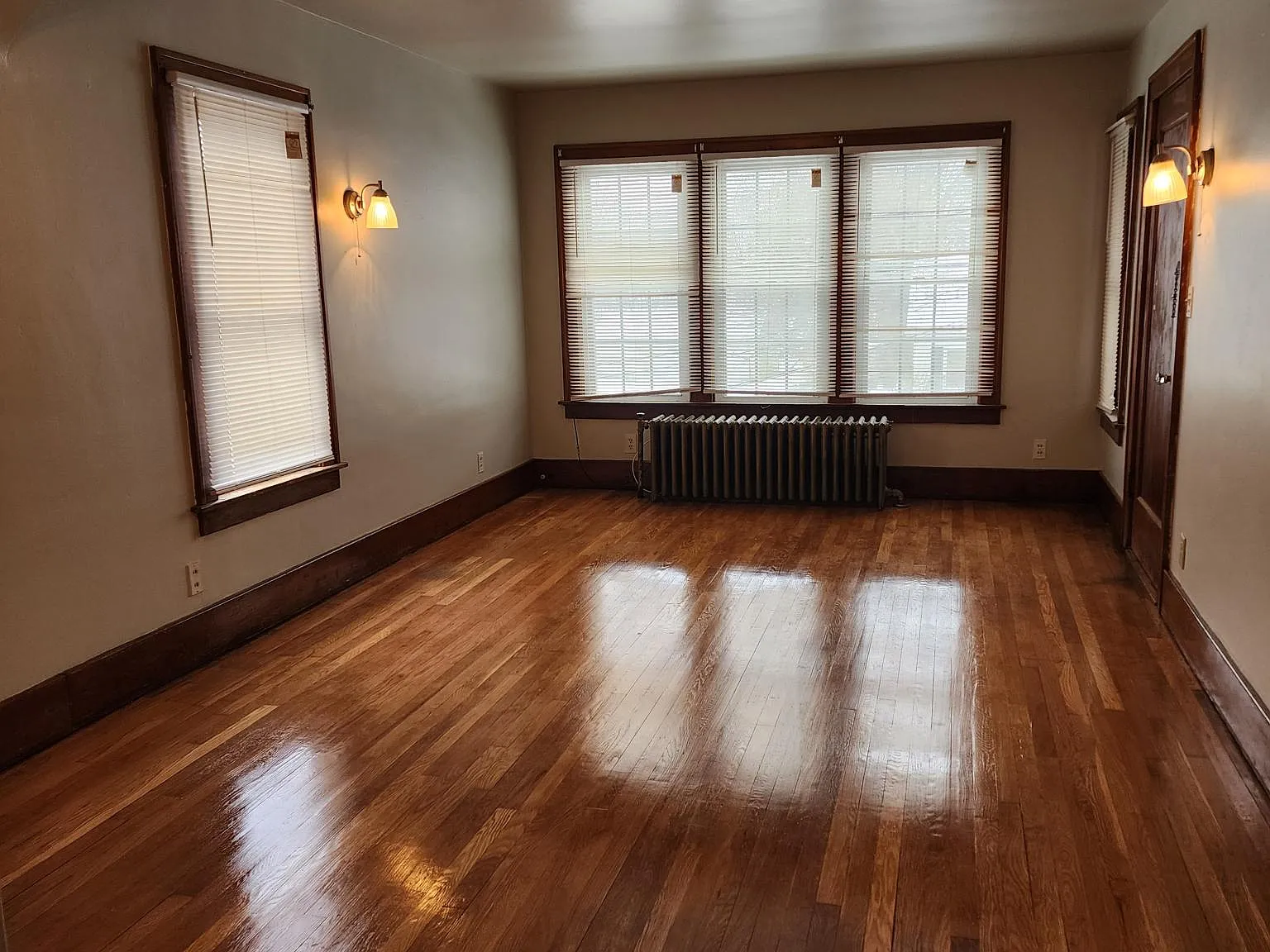 1 bed, 450 sqft, $800 — Photo 1