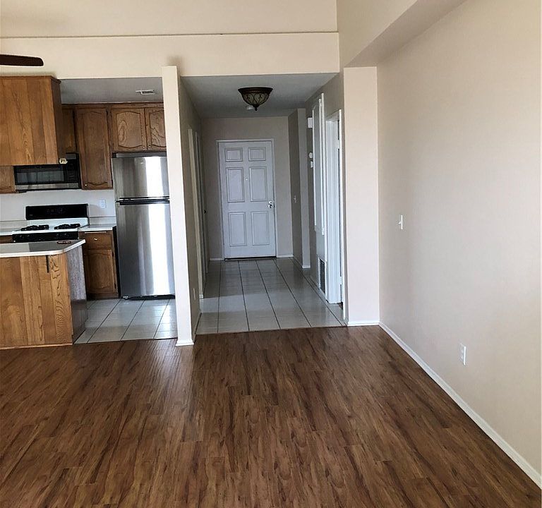 2nd image of 26235 Cambria Ln