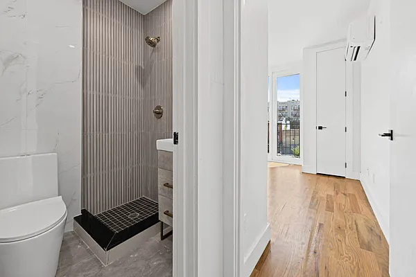 Rented by Doorway NYC, LLC | media 10