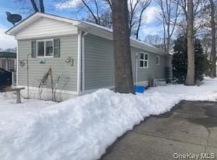 1661 Old Country Road #251, Riverhead, NY 11901