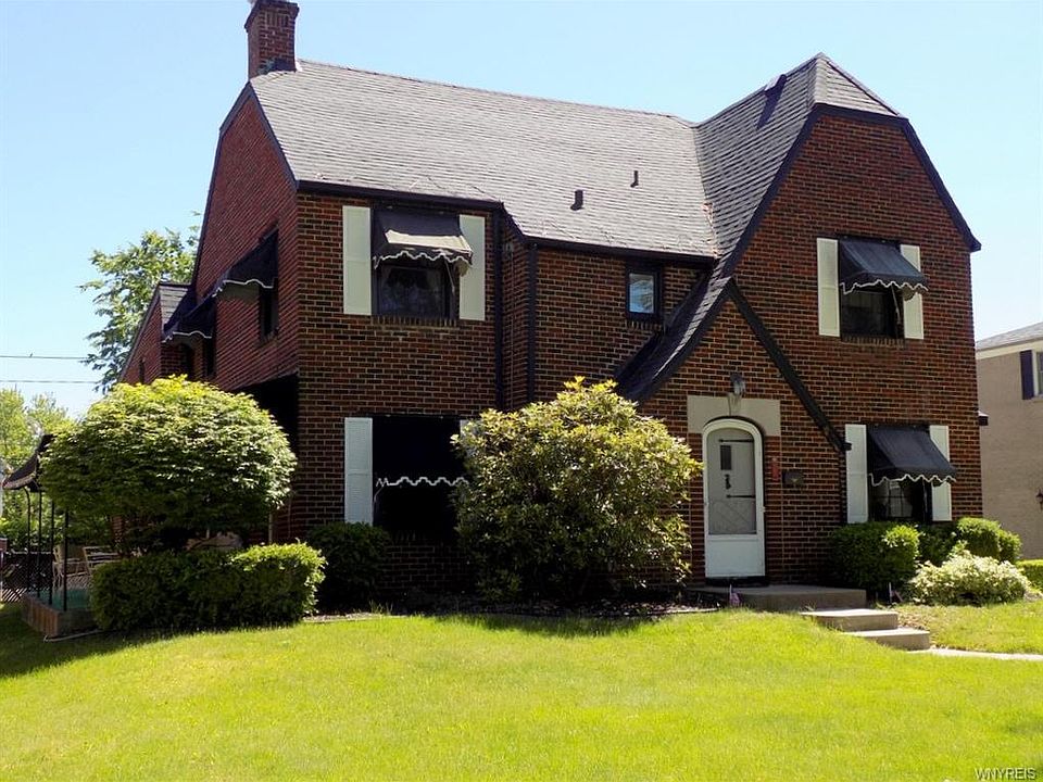 1st image of 127 Deerhurst Park Blvd