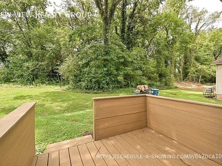 1119 Grady St — Photo 20