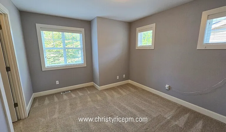 11318 106th Ave NE — Photo 24