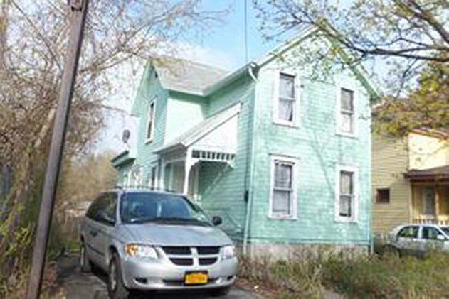 2nd image of 516 Cannon St
