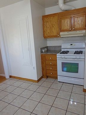 4th image of 23619 Wright Dr