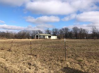 33436 Kane Rd, Medora, IL 62063