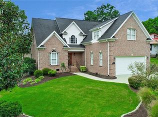 3301 Wynnfield Dr, High Point, NC 27265
