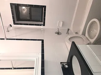 Rented by Lynda Wright, LREB 