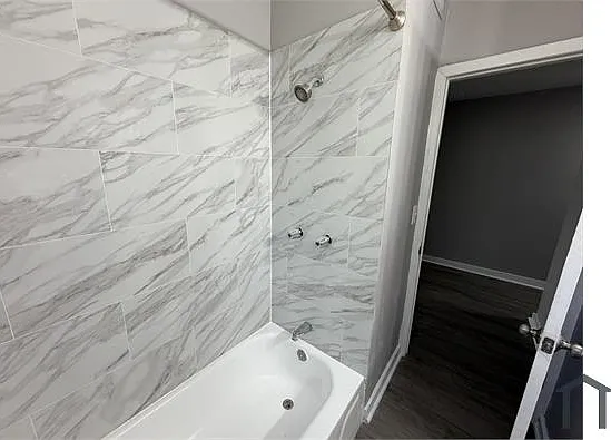 4400 W Washington Blvd — Photo 9