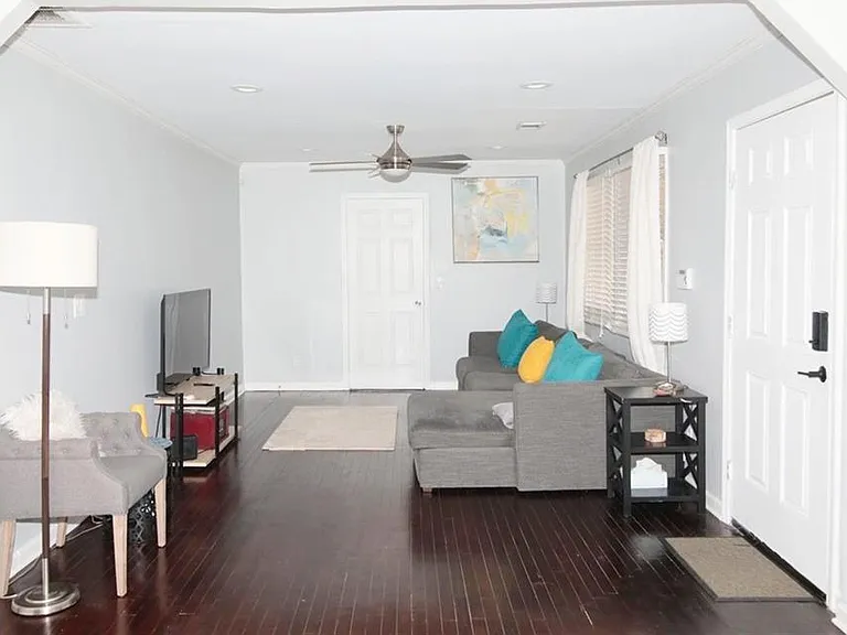 531 Allendale Dr — Photo 4