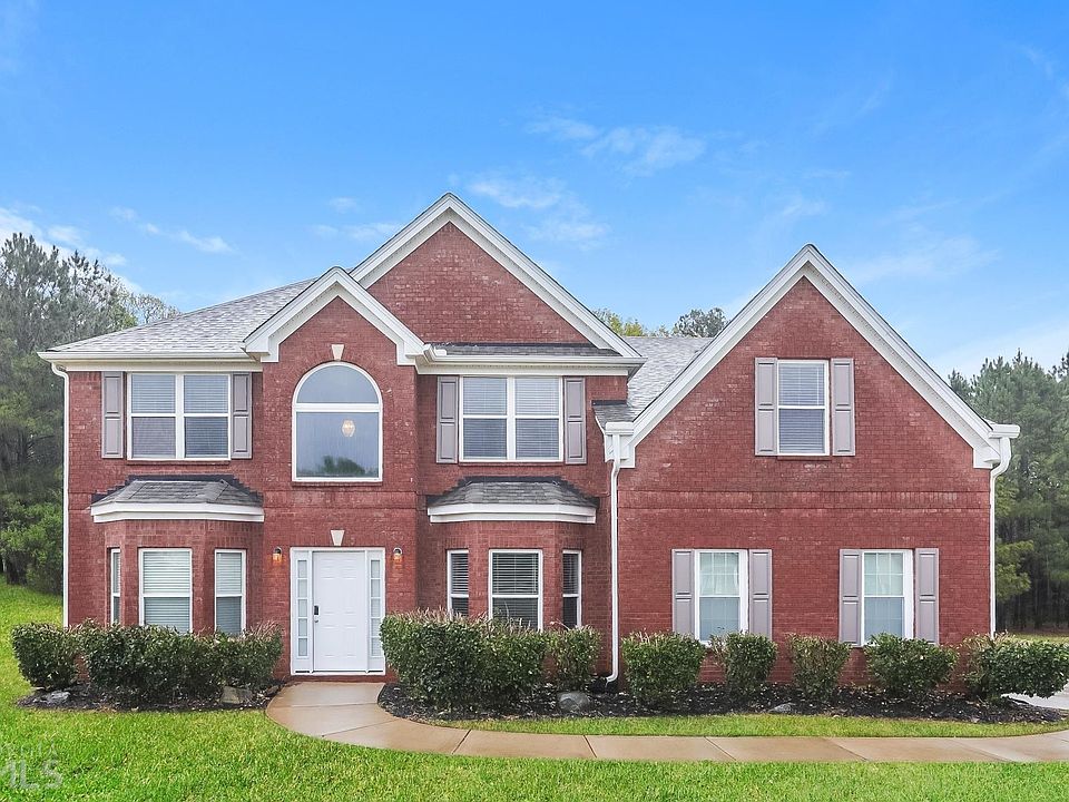 1st image of 495 Trousseau Ln