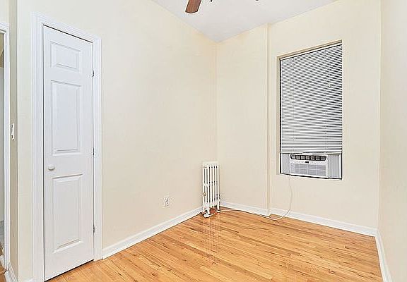 3rd image of 270 E 78th St APT 2