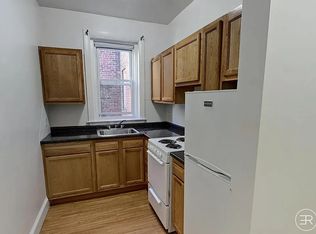 10 Lancaster Ter #204, Brookline, MA 02446