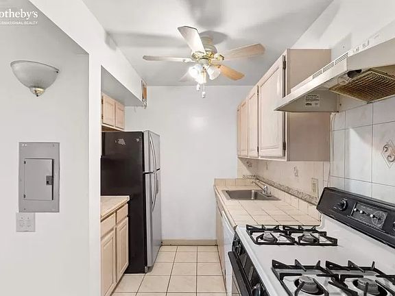 5th image of 1919 Madison Ave APT 610
