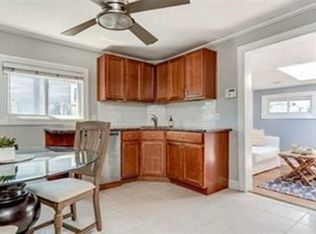 9 P St #3, South Boston, MA 02127