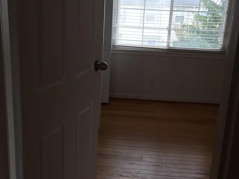 1634 Graefield Rd #77 — Photo 12