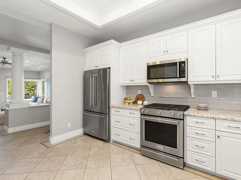 33 Wimbledon Ct — Photo 4