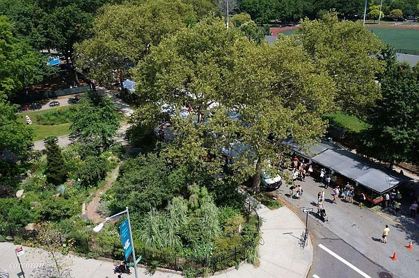 Rented by Corcoran | media 3