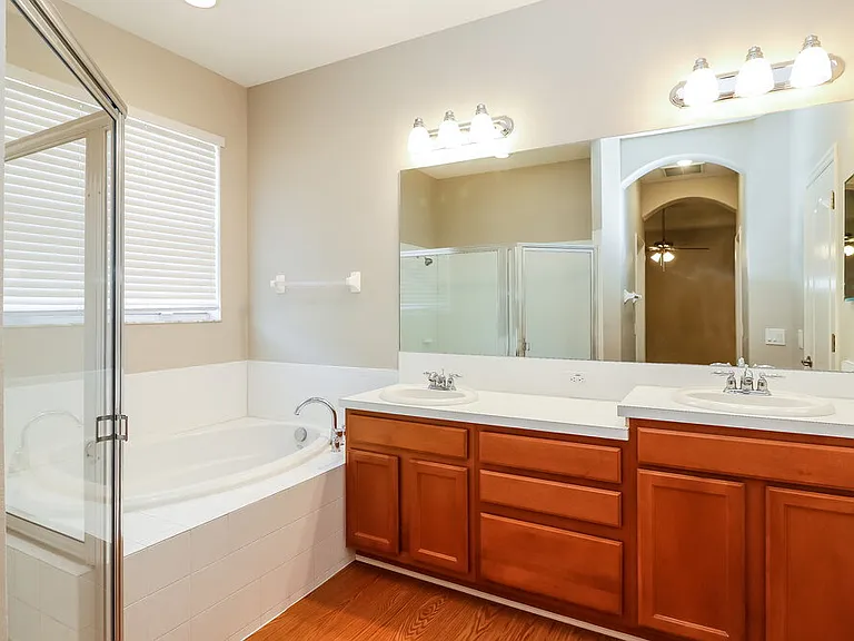 3731 Braemere Dr — Photo 9