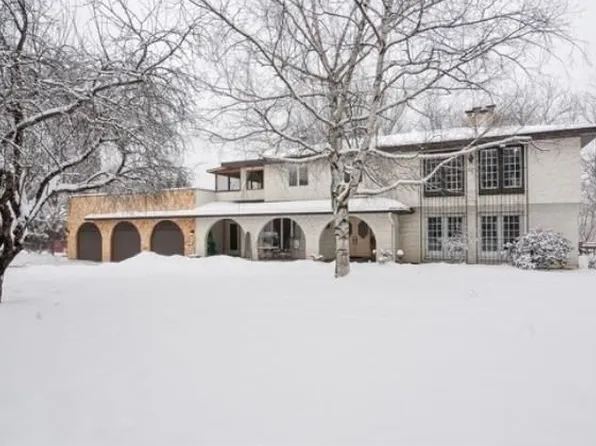 5171 Hilltop Ave N, Lake Elmo, MN 55042