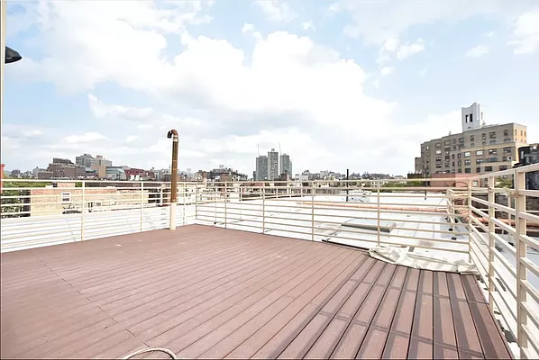 Rented by Compass | media 11