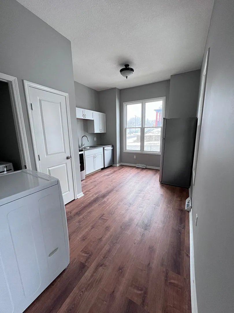 1029 S 15th Street — Photo 4