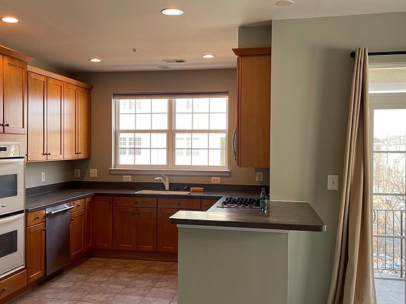 4th image of 4498 Beacon Grove Cir Unit B