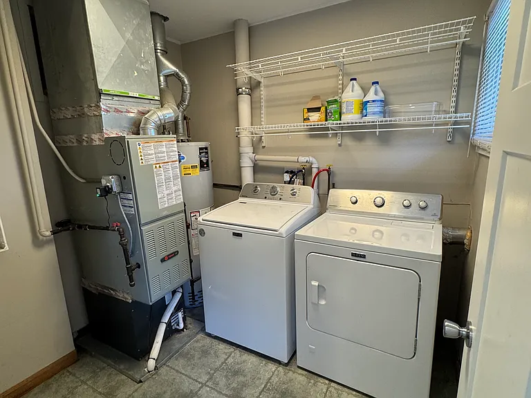 Laundry room - washer & dryer included