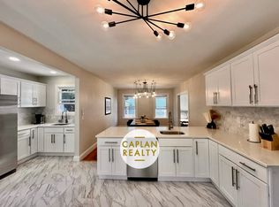 39 Roydon Rd, New Haven, CT 06511