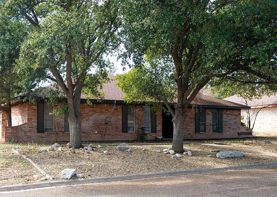 1st image of 3205 Sierra Dr
