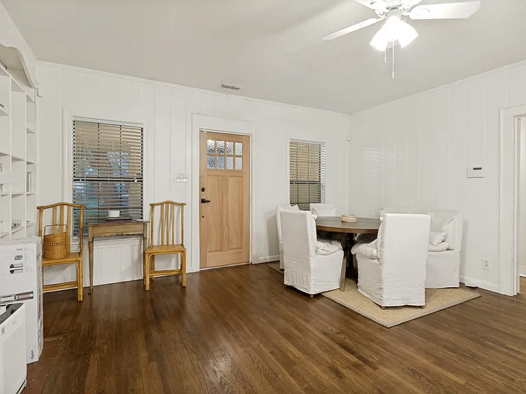 5318 Vanderbilt Ave — Photo 3