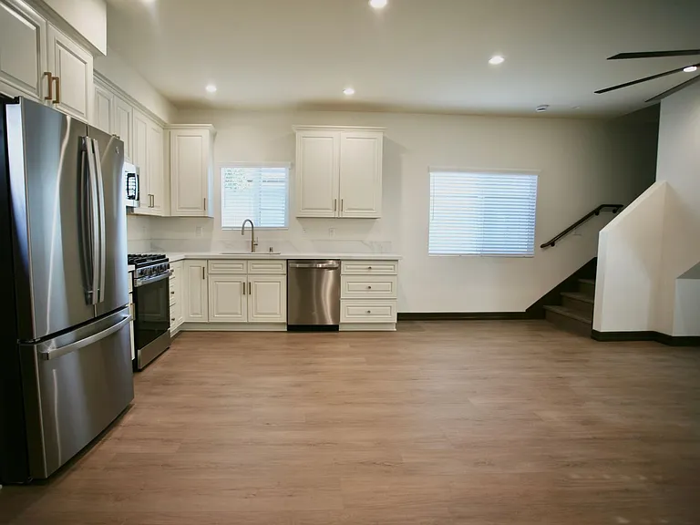 10031 Valle Caballo Ln #A-unit A — Photo 3