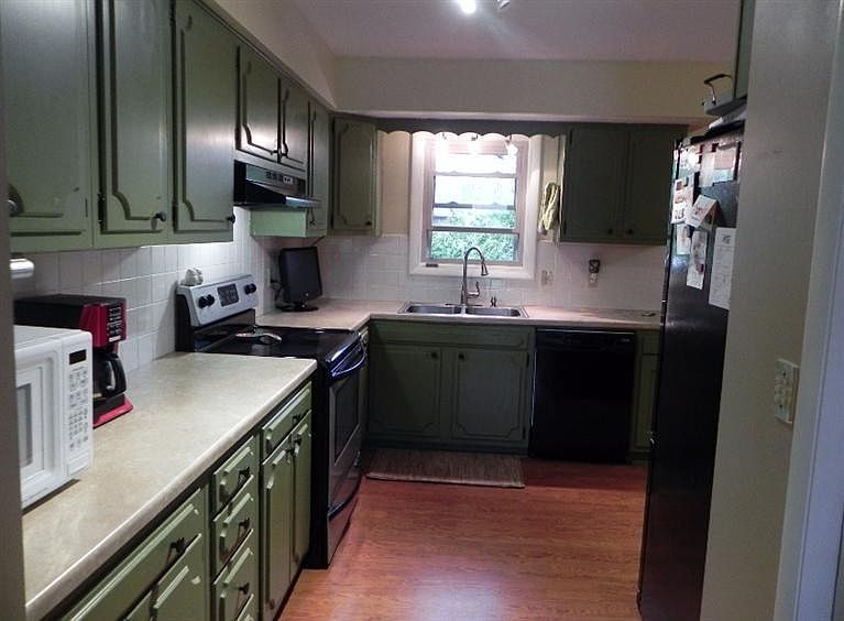 1st image of 283 Orchard Dr