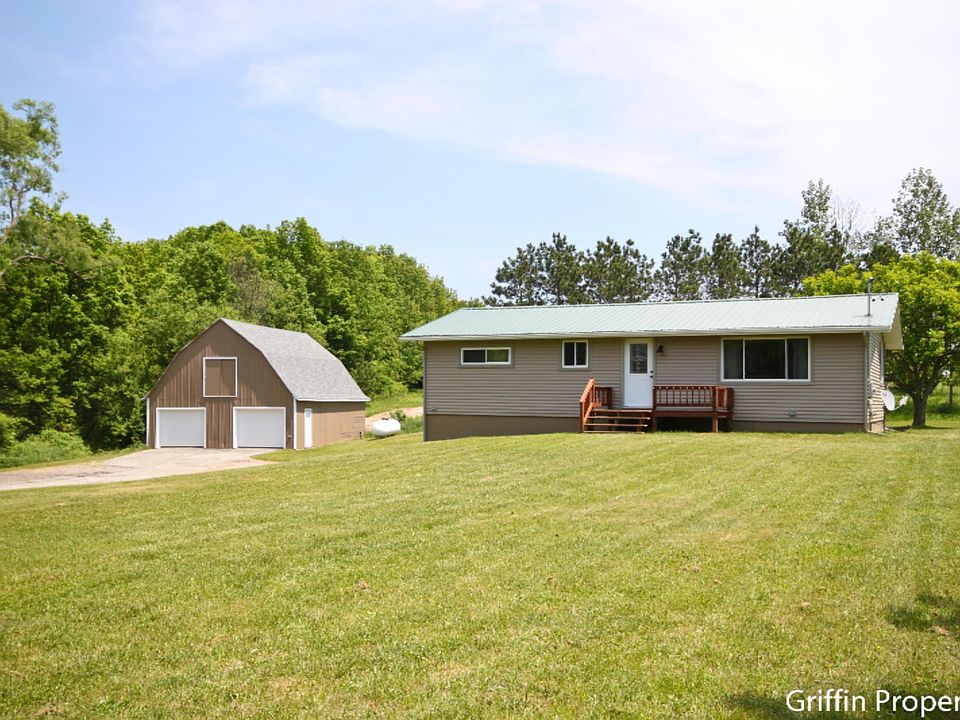 1st image of 17450 Northland Dr NE
