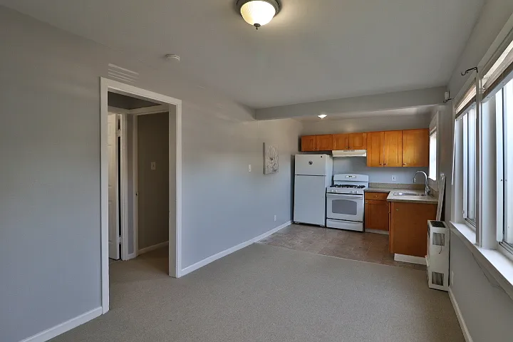 772 E San Bruno Ave — Photo 6