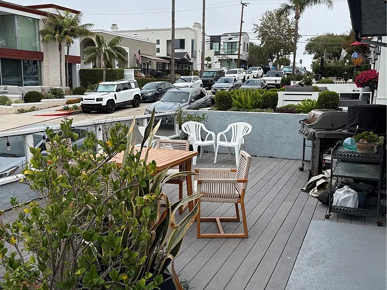 206 Fernleaf Ave #A — Photo 4