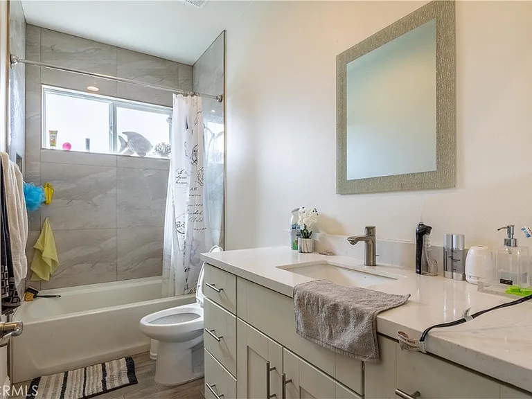 12751 Hazel Ave — Photo 22