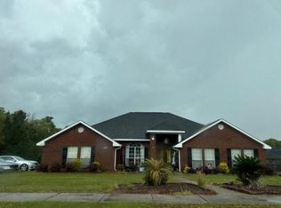 6798 Kings Branch Dr S, Mobile, AL 36618