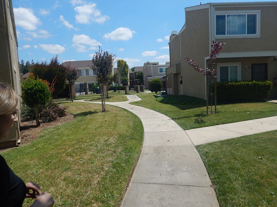 1st image of 475 N Midway Dr Unit 124