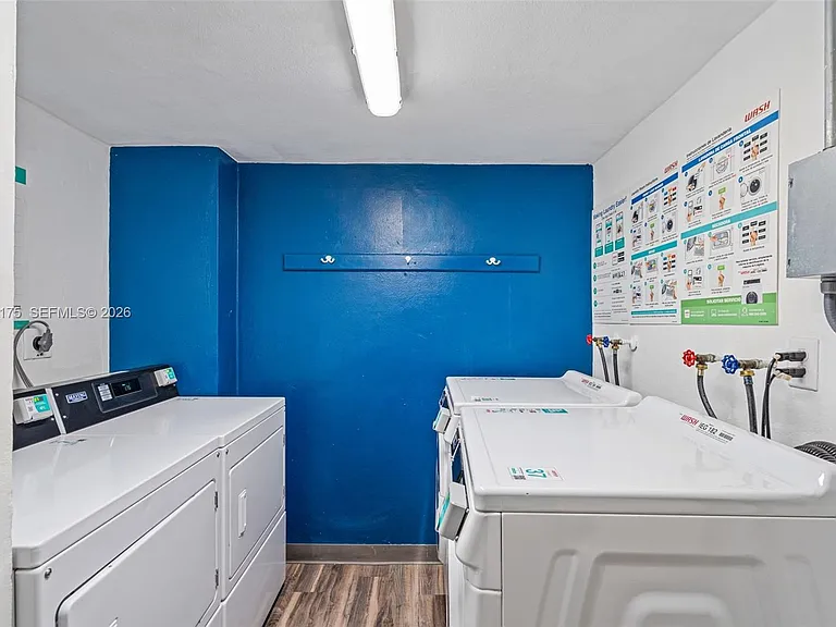90 Edgewater Dr #1216 — Photo 28