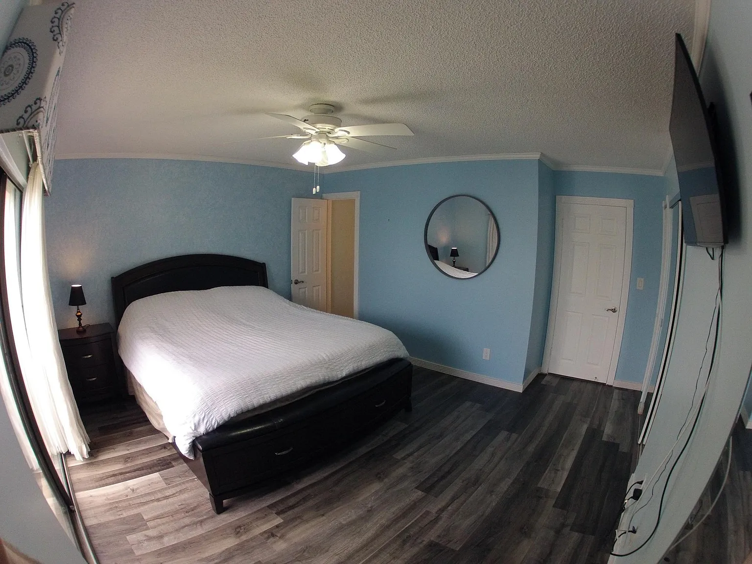 867 Bayway Blvd — Photo 3
