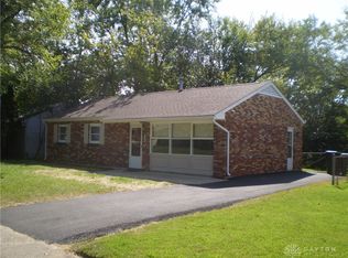 4225 Wolf Rd, Dayton, OH 45416