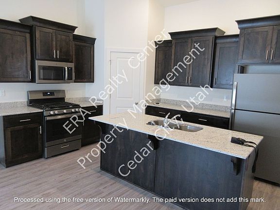 5th image of 2154 N 550 W