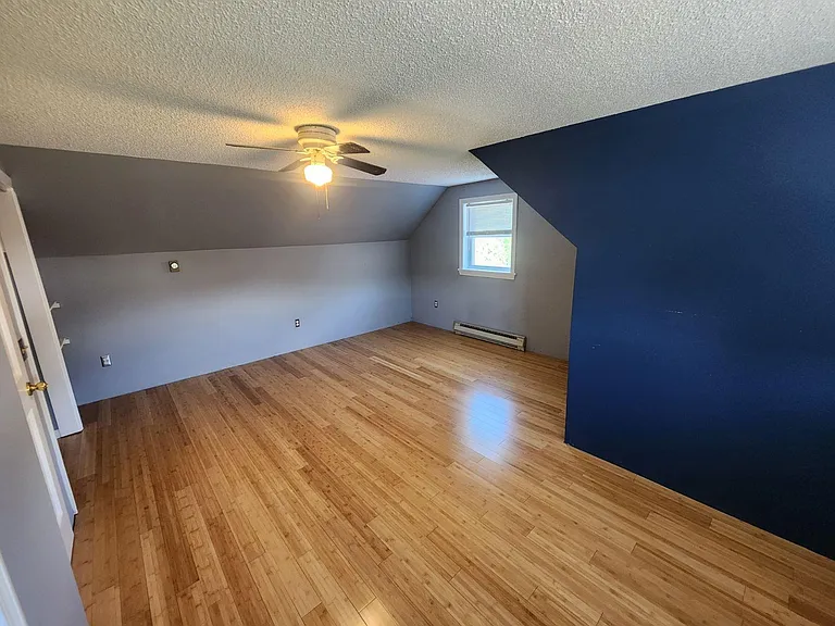 17 Barnet Ave — Photo 15