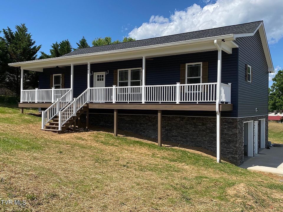 1st image of 114 Pelican Ln