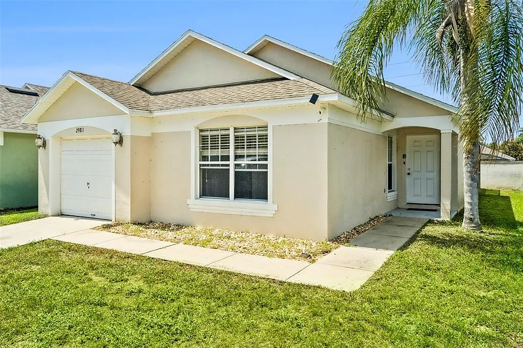 3 bed, 2.0 bath, 1130 sqft, $2,100 — Photo 4