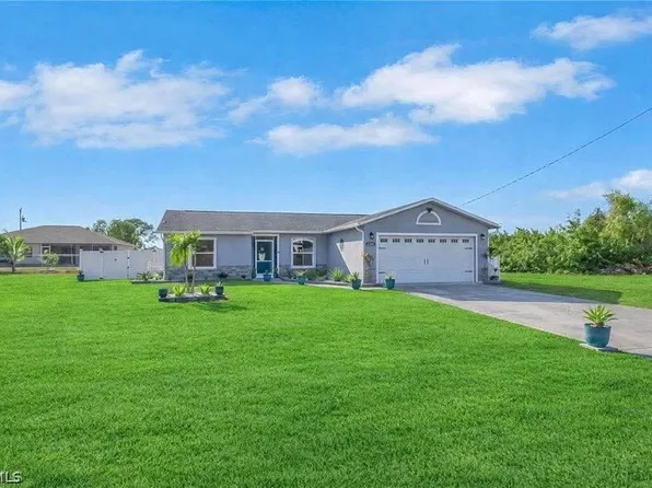 3208 NW 2nd Pl, Cape Coral, FL 33993